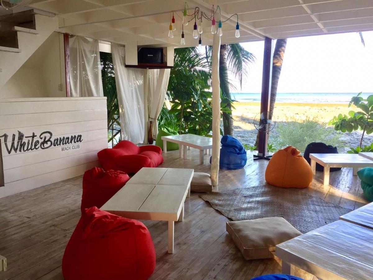 White Banana Beach Club General Luna  Extérieur photo